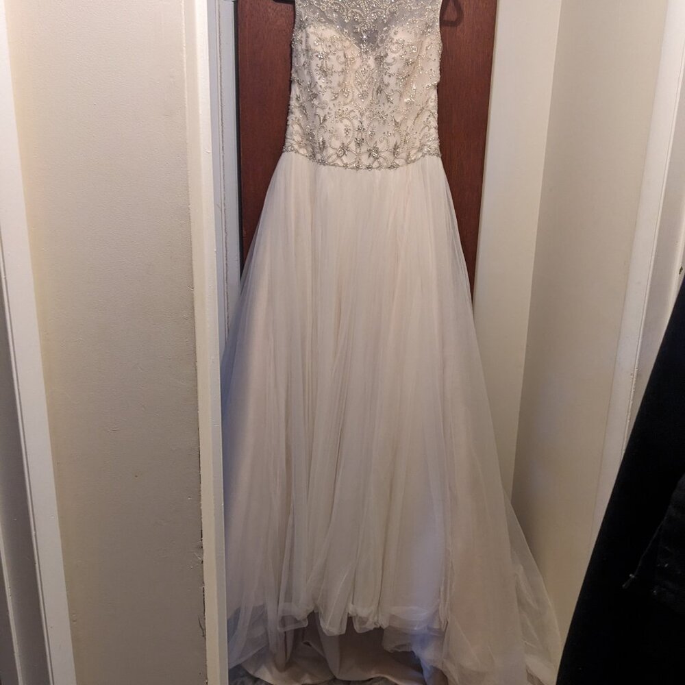Oleg Cassini Ball Gown Wedding Dress with Beading - Ivory/Cream (Size 8) - Picture 8 of 8